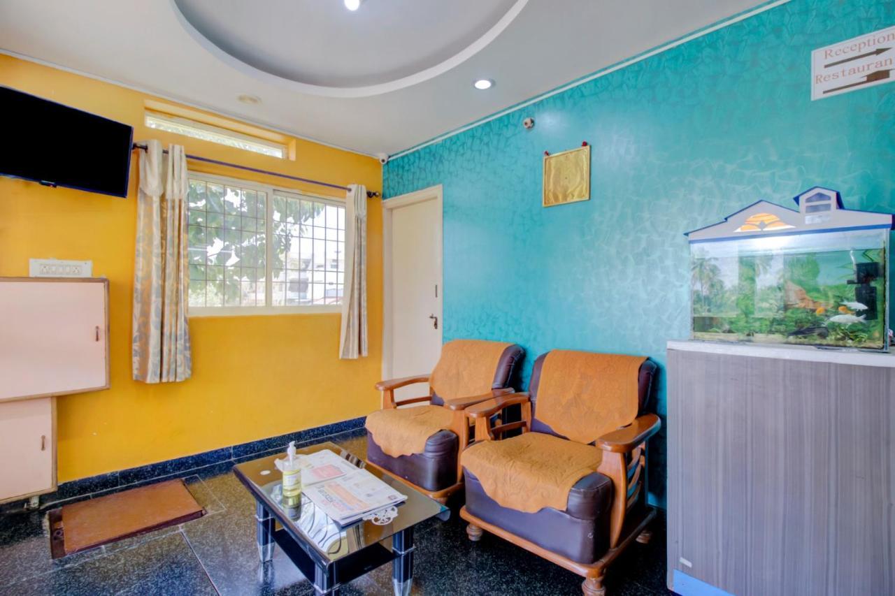 Oyo 75854 Hotel Harsha Residency Бенґалуру Екстер'єр фото