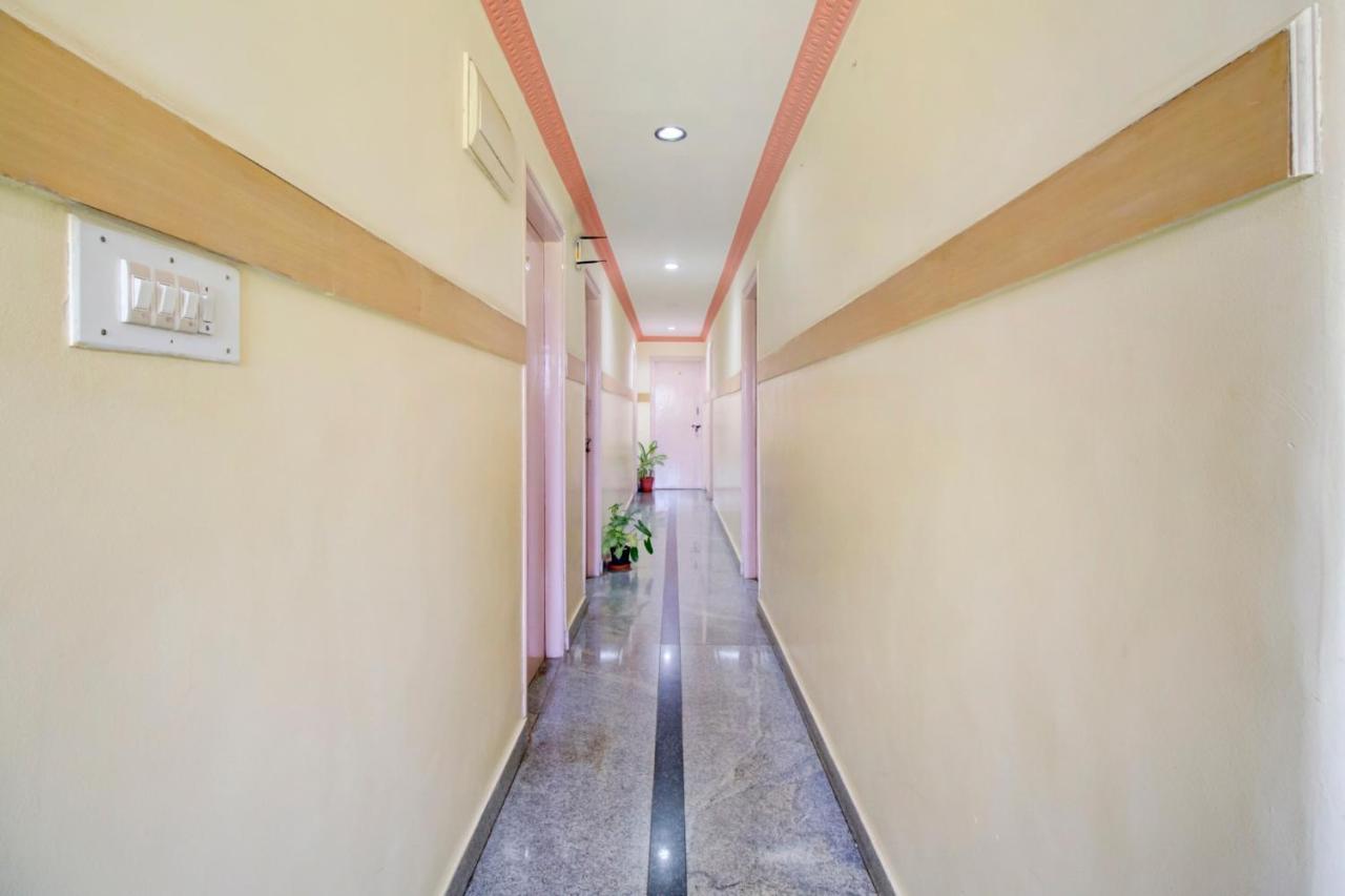 Oyo 75854 Hotel Harsha Residency Бенґалуру Екстер'єр фото